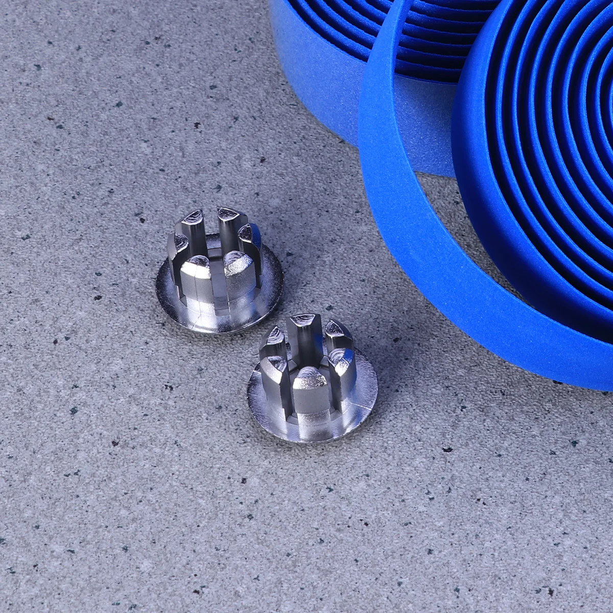 1Pair Anti-Slip Handlebar Tape Wrap Lightweight Cork Bar Ribbon For Road Bike Mountain Bicycle Comfortable Grip Shock Absorption