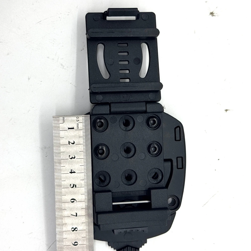 Schnellmontagesystem für Holster, Magazintaschen und taktische Ausrüstungszubehörteile – Detail 14