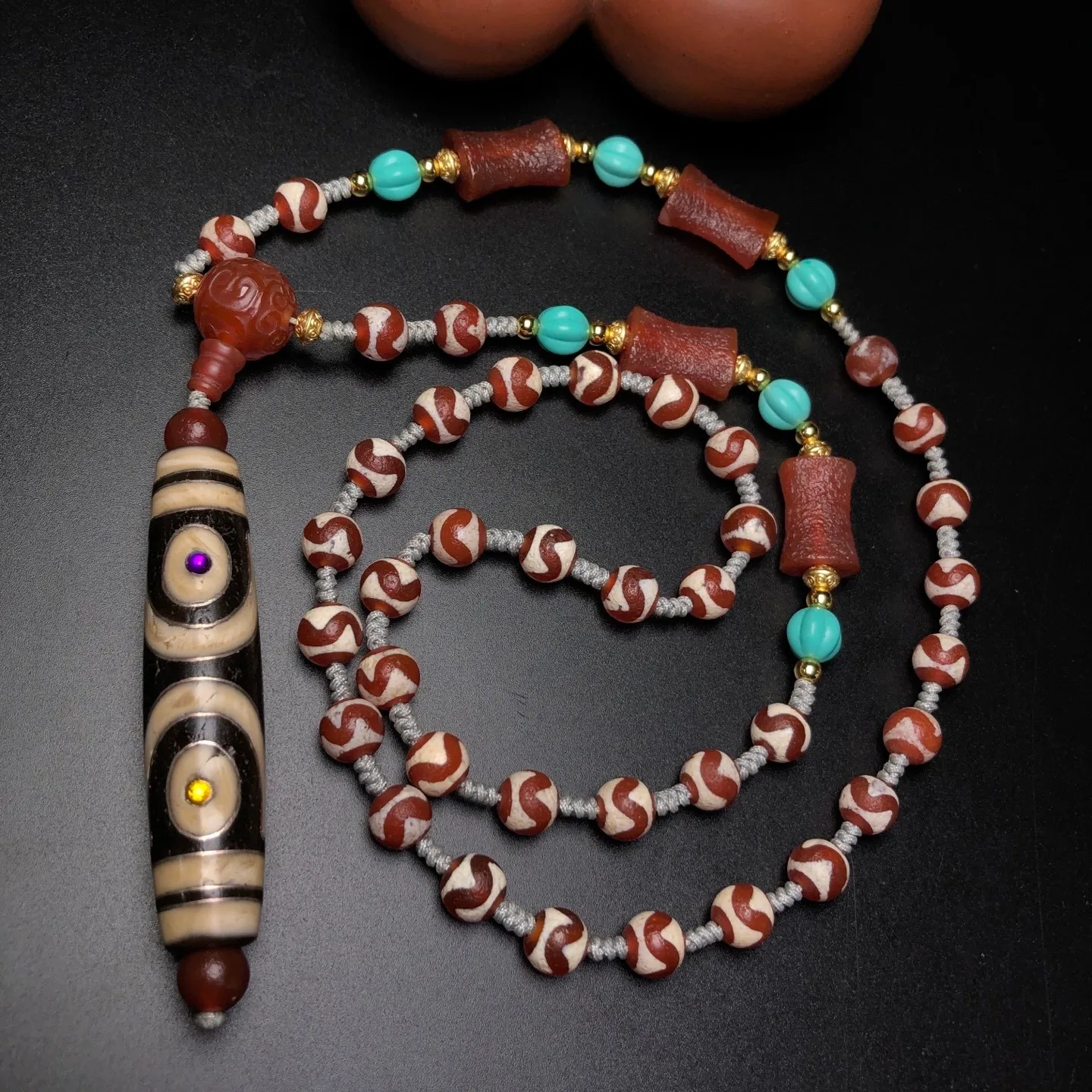 Tibetan Agate Inlaid Silver Wire Tourmaline 7 Eyes Dzi Bead Amulet Pendant Z1971