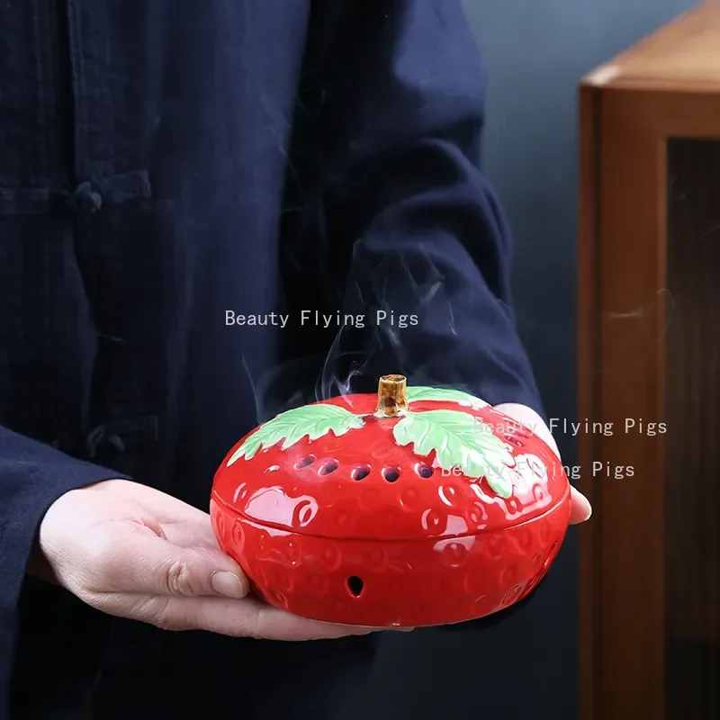 1pc Ceramic Mosquito Coil Ceramic Mosquito Coil Holder with Lid Cute Strawberry Shaped Mosquito Incense Burner Home Decoration