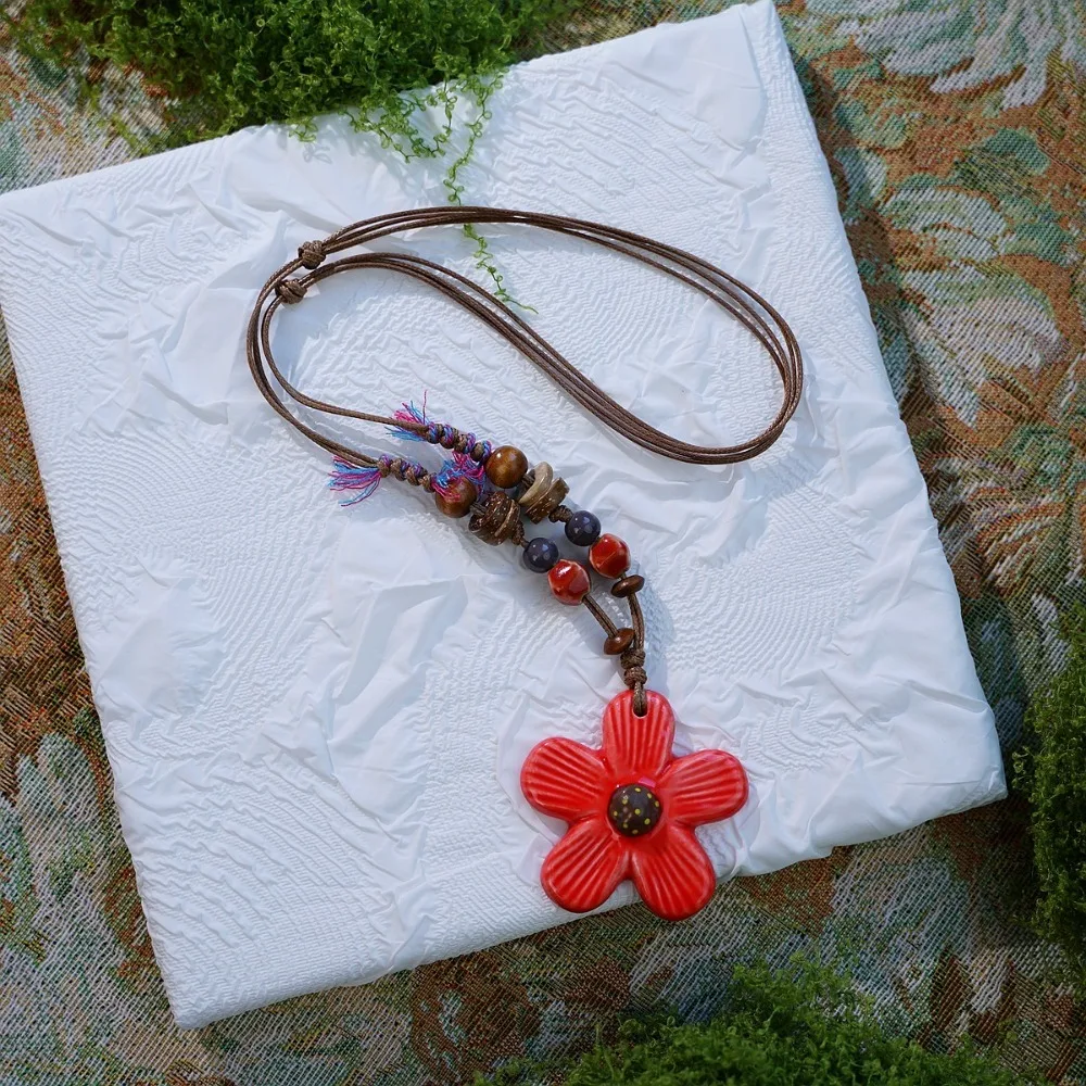 Cute Ceramic Mushroom Pendant Necklaces Hand-painted Small Flower Ceramic Charm Necklaces Sweater Chain Necklaces Women