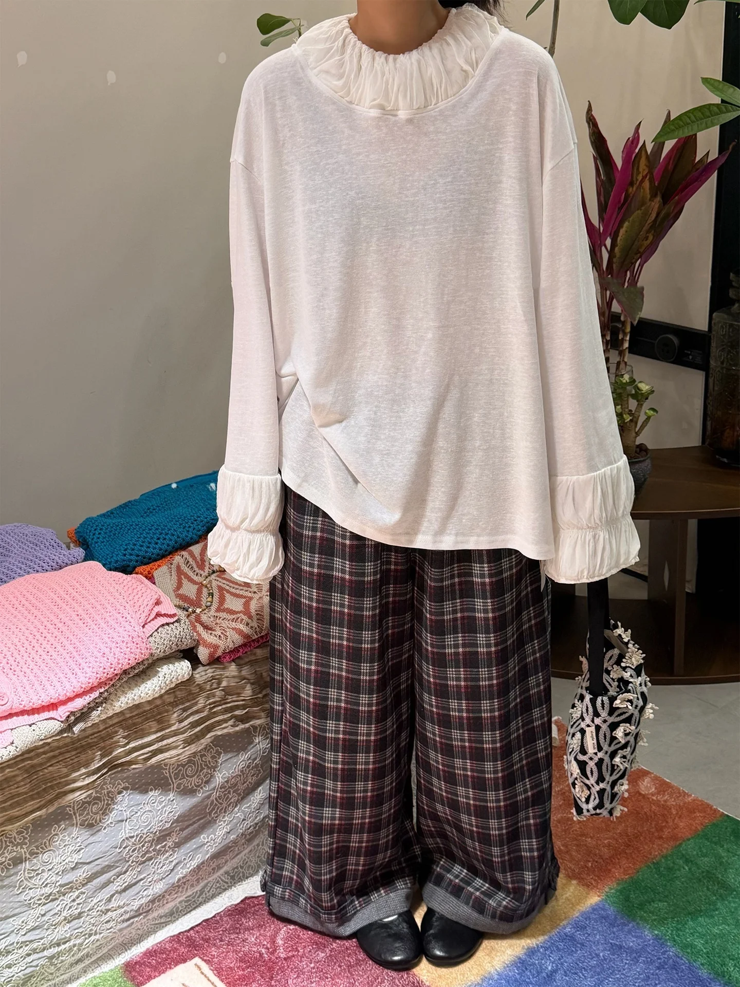 

Винтажная женская футболка свободного кроя с цветочным кружевом и вставками, круглый вырез, большие размеры, дышащая и удобная, для ранней весны