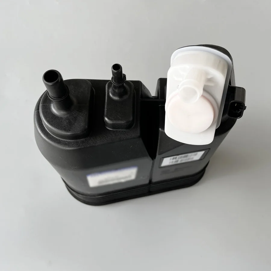 Vapor Canister For Jeep Grand Cherokee Dodge Durango 2011-2021 68322223AA 68322223AD 68322223AC 68322223AE