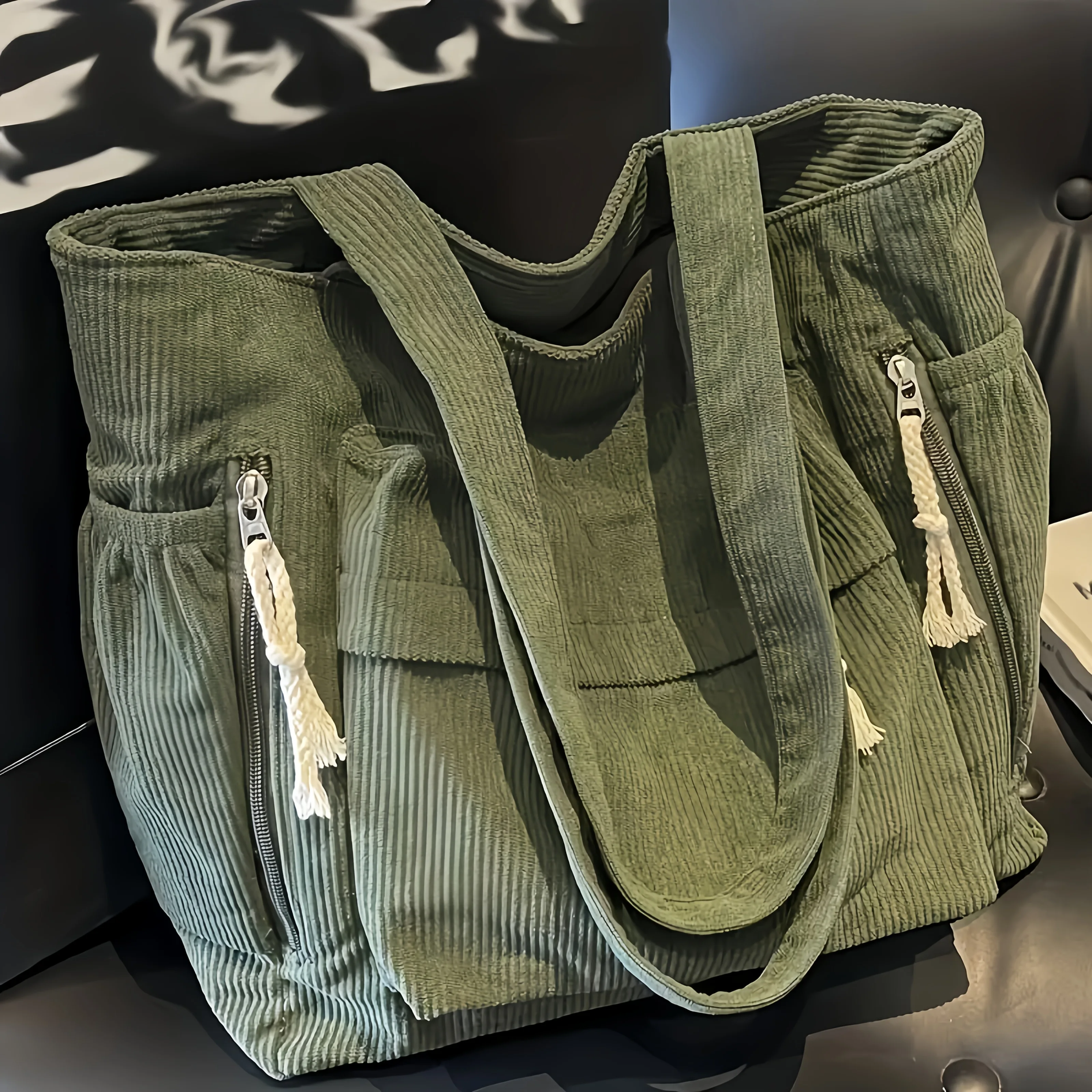 

Vintage Corduroy Handbag | Multi-Pocket | Crossbody Bag | Casual & Travel | Beige