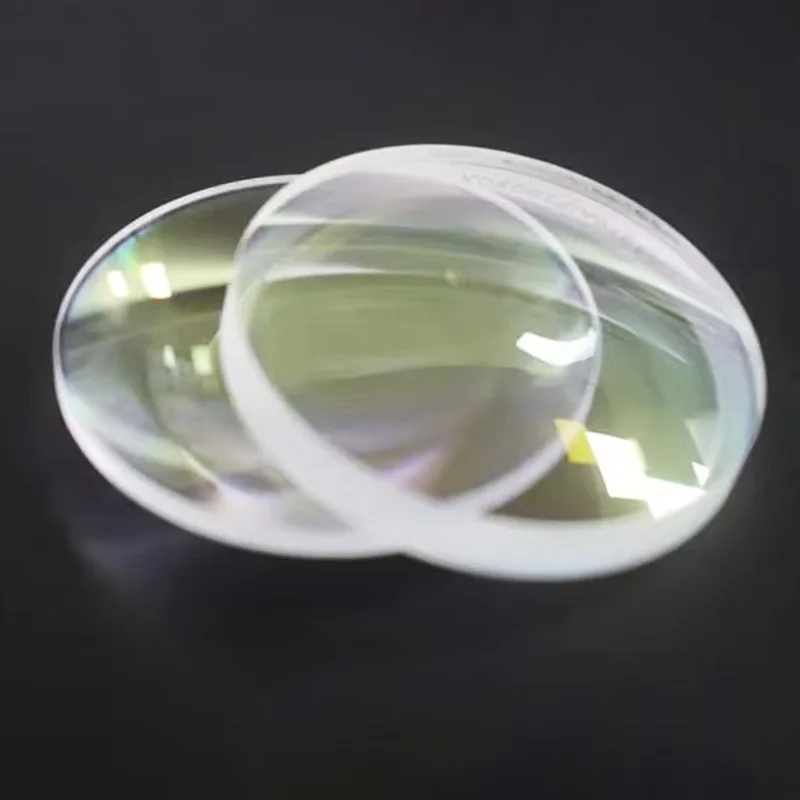 Lente di protezione laser Finestra al quarzo D30mm F100-F200mm per macchina da taglio laser ad alta potenza 4KW Copertura di messa a fuoco collimante