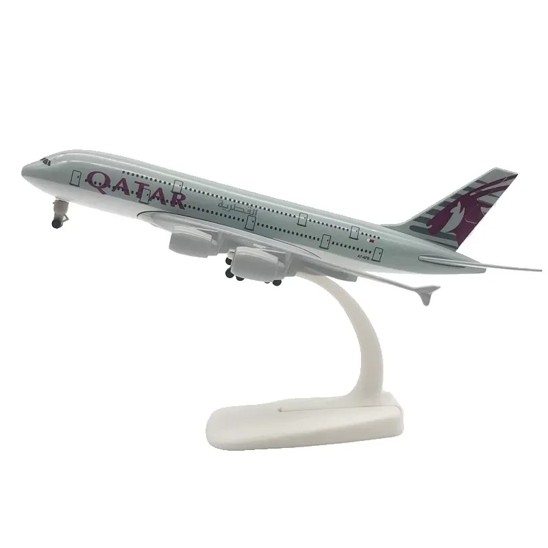 Novelty Gifts 1:200 20cm A380 Qatar Scale DIY Airline Model With Wheels Diecast Aircraft Accessories Home Decor Calendar Makeup