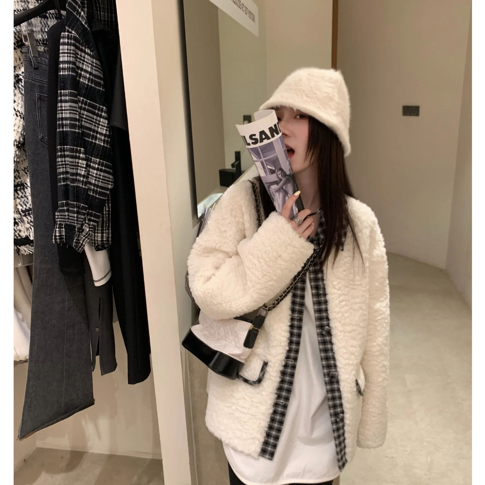 

Женская шерсть ягненка и флис с прошитыми повседневными карманами, синяя пуговица через холст, бейсбольная мода, простая