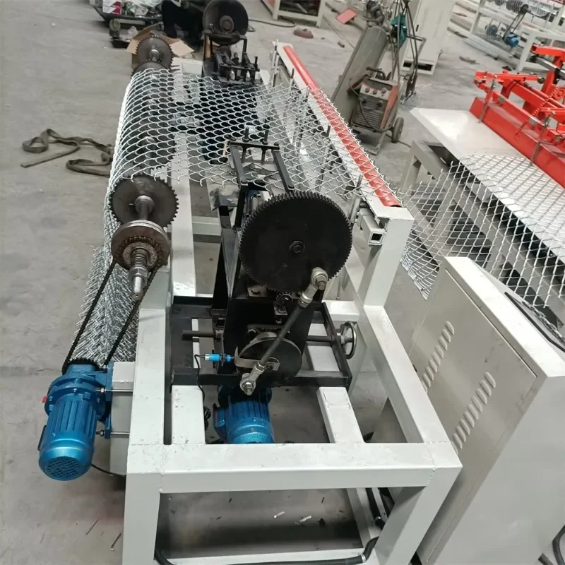 Double Wire Chain Link Fence Making Machine | Industrial Wire Mesh Weaving Equipment