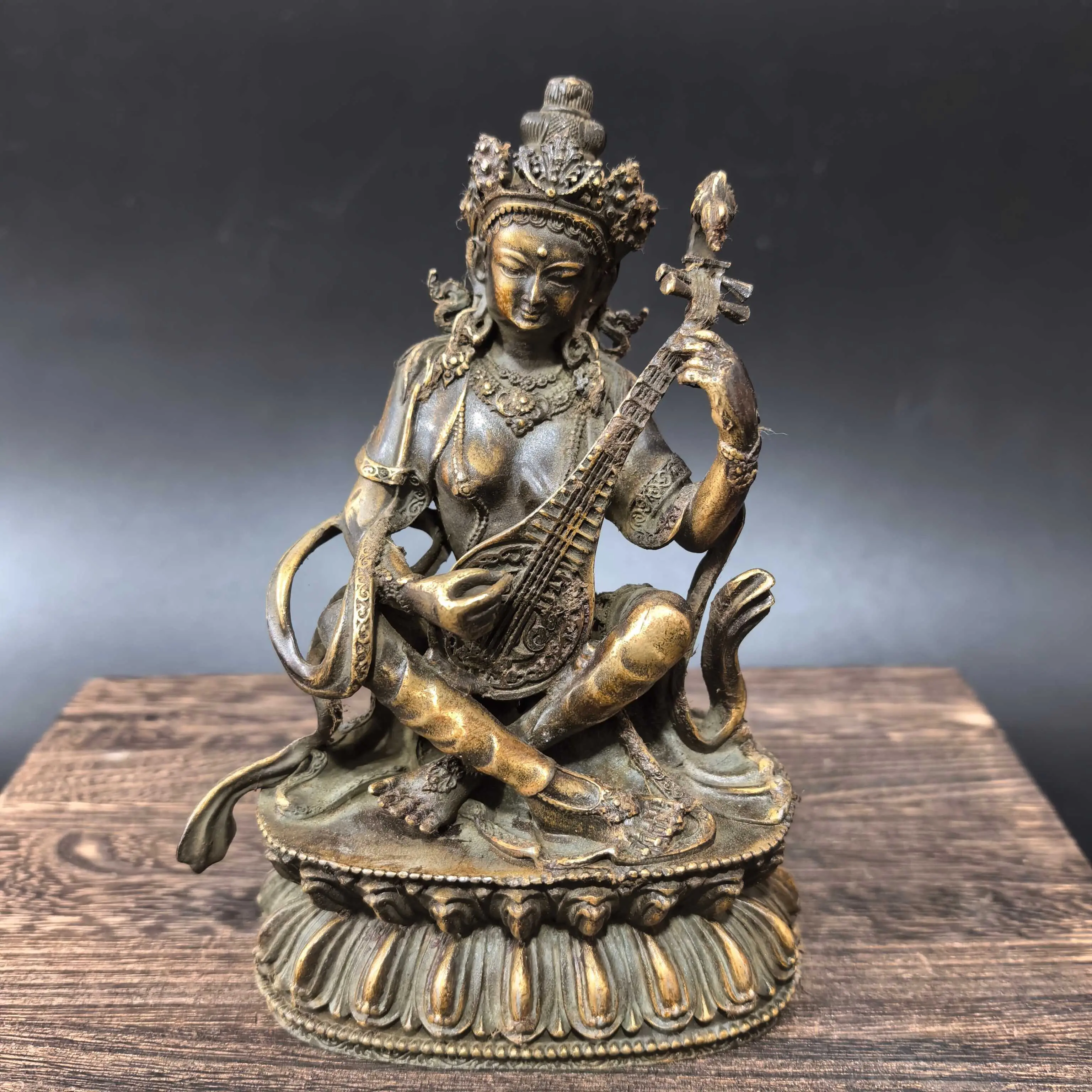 Antique and old alloy copper Miaoyin Tiannu Buddha statue ornament Miaoyin Tiannu Buddha temple hall is dedicated to tabletop or