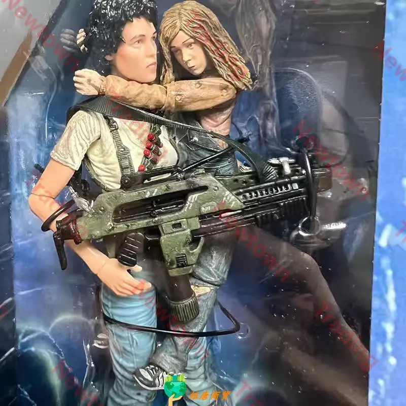 W magazynie Figurka akcji Lt Ellen Ripley Newt Giger Alien 2 Facehugger Alien Predator Series Figurka akcji Kolekcja zabawek Prezent