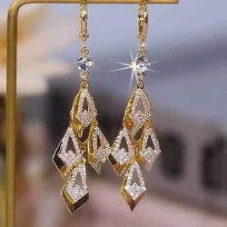 Pendientes de borla dorada con circonita rombo súper brillante para mujer, accesorio diario personalizado a la moda, joyería para fiesta, regalo de cumpleaños