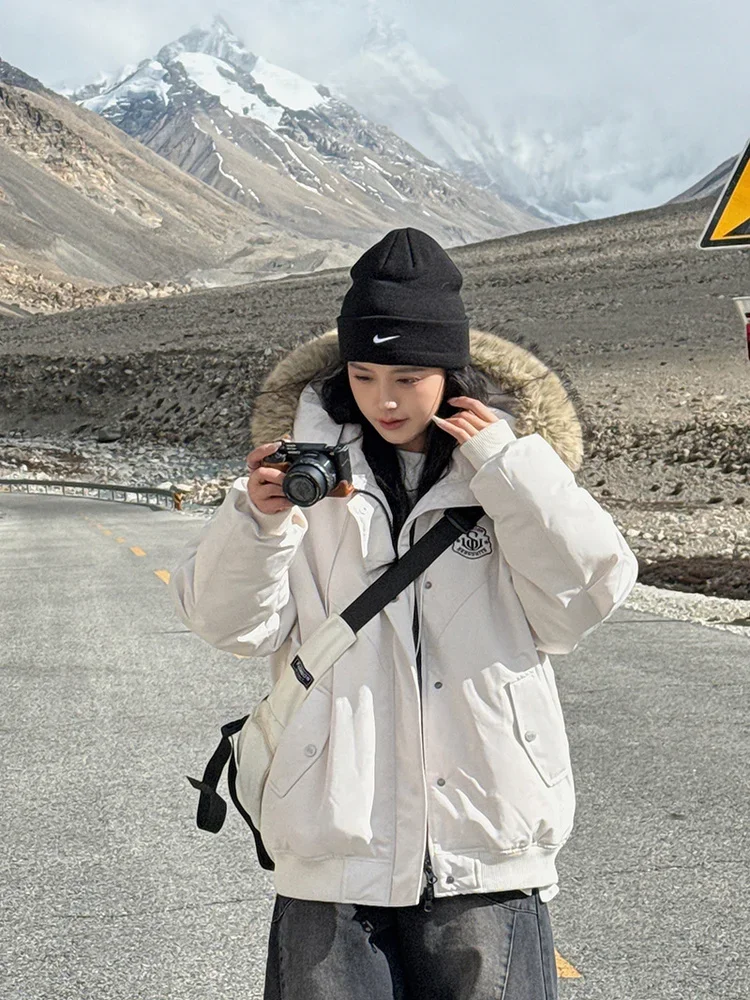 معطف شتوي نسائي لعام 2025 من النيلون الوردي للدفء من القطن Du down Jaet USA Sle معطف كبير الحجم بياقة Fce معطف مملوء