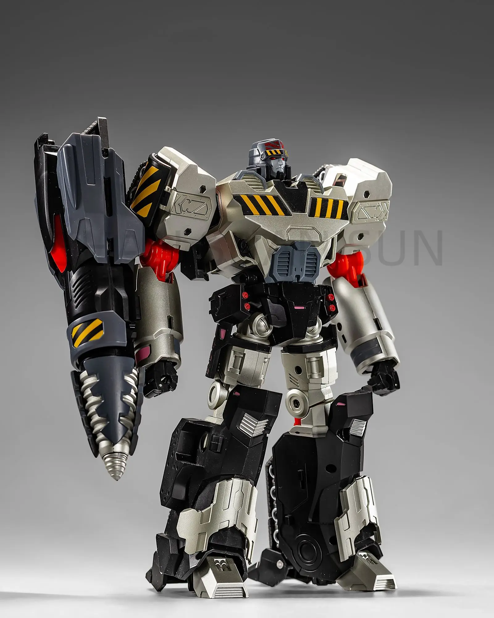 【IN STOCK】MMC Ocular Max OX Transformation R-28 R28 Tyrantron MG IDW Tank Megatank Action Figure collection