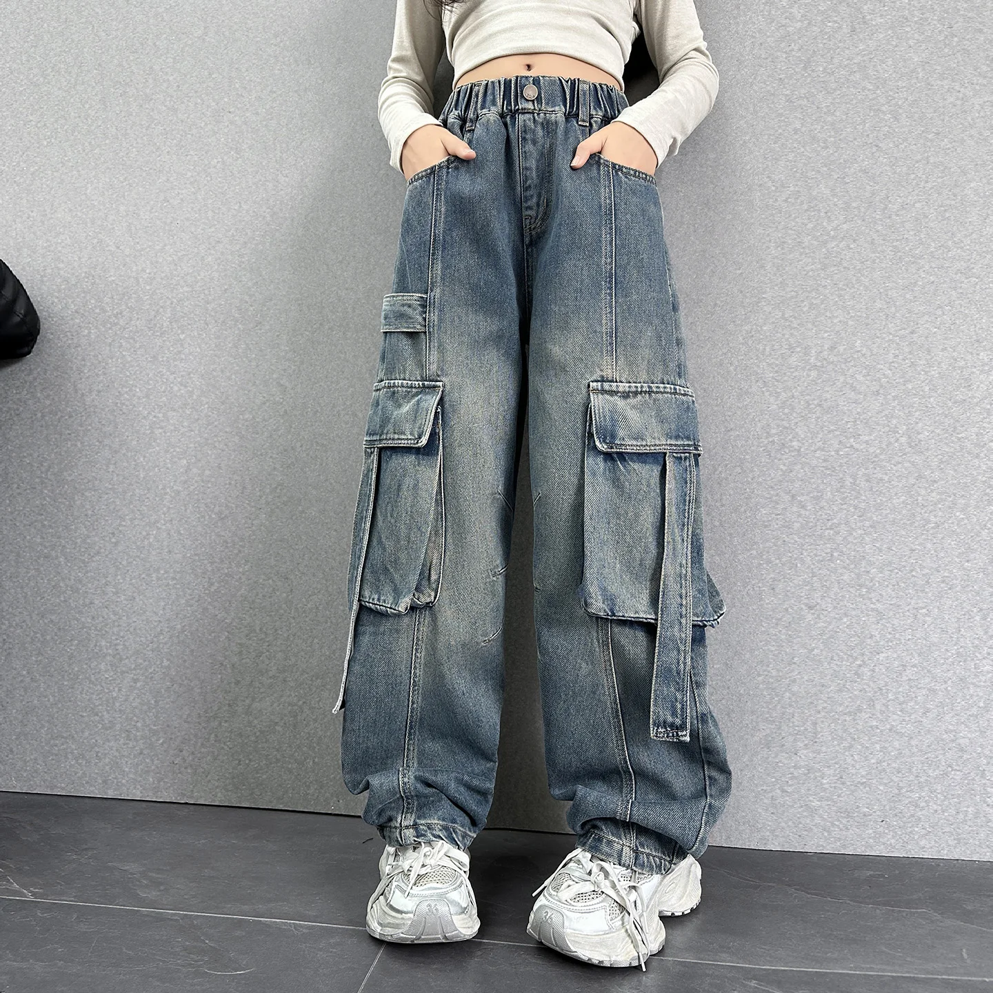 New Autumn Kids Distressed Cargo Jeans with Big Pocket Children Spring Loose Straight Denim Pants Fashion Casual Trousers 5-14 Y