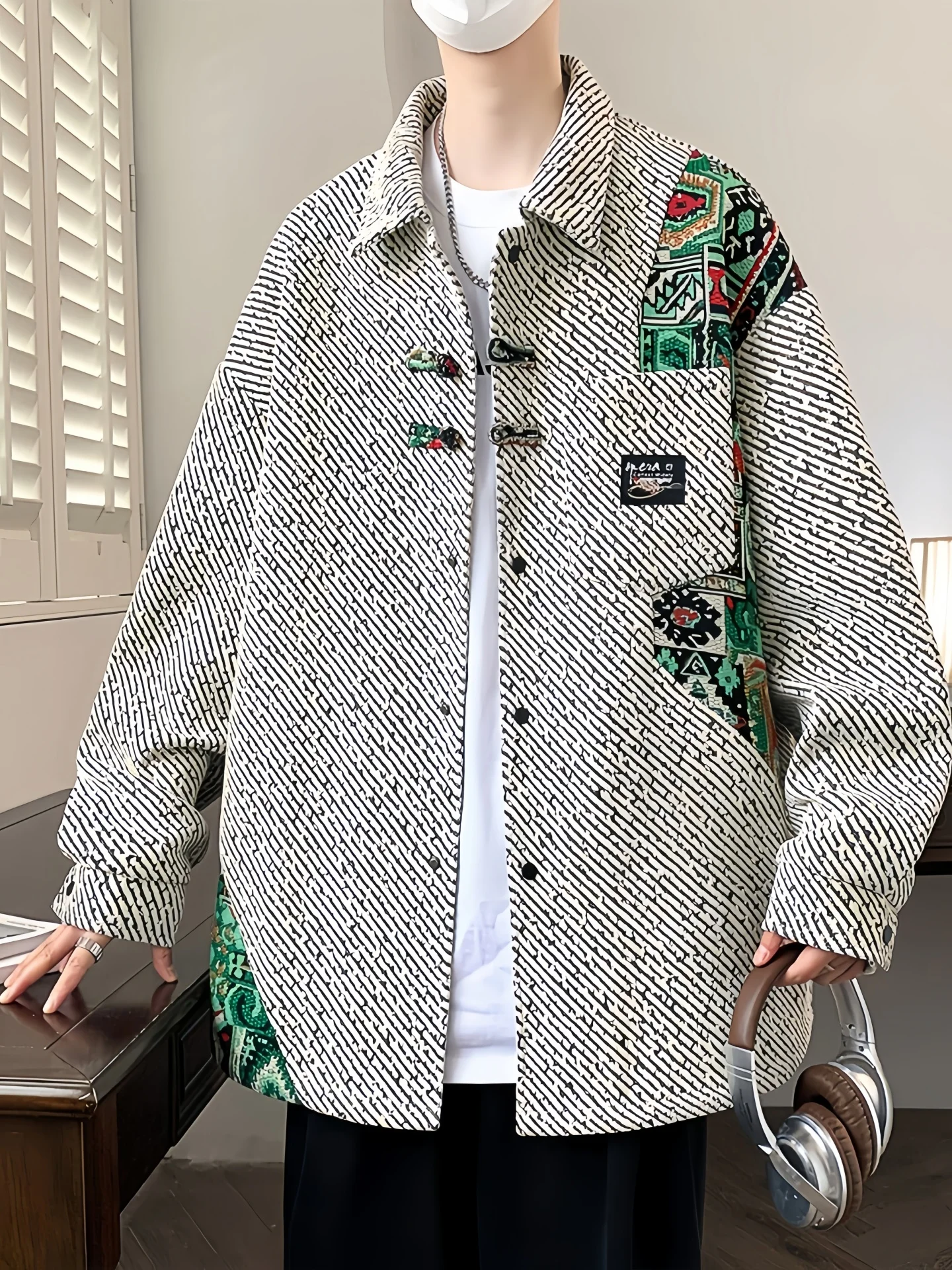 

Свободная мужская куртка Jaet TUCANO, новинка, китайская полосатая цветная блузка, весенне-осенняя верхняя одежда из полиэстера, длинные пуговицы све...