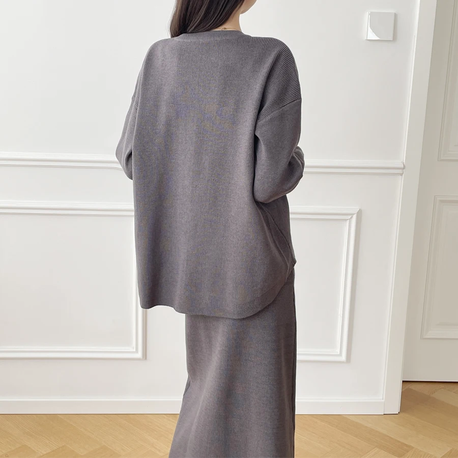 سترة تريكو نسائية لخريف وشتاء سترة فضفاضة للغاية على شكل حرف a طويلة Dr مكونة من قطعتين تأثير التخسيس مجموعة أنيقة