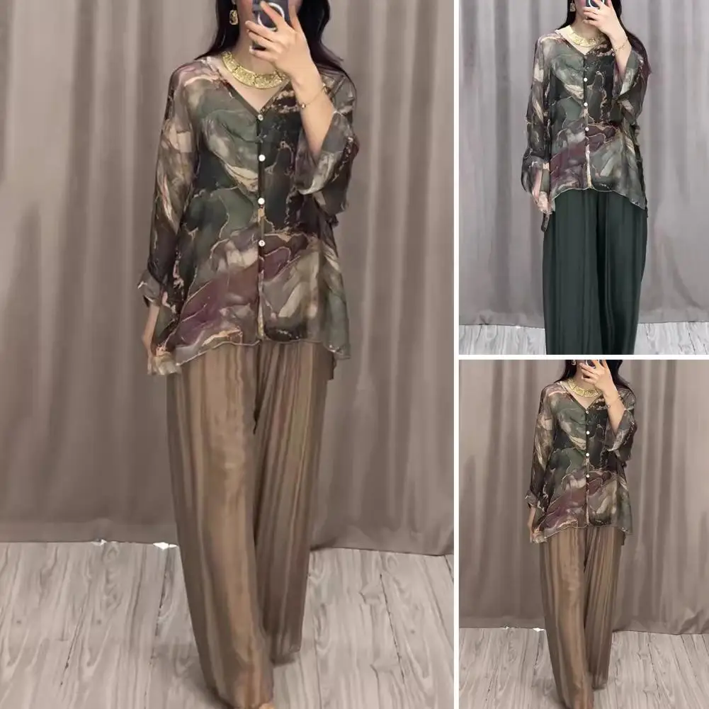 

Women Two-piece Set Print V Neck Blouse Wide Leg Trousers Set Stylish Women's Homewear for Commute 2 Pcs/set Print Blouse Set