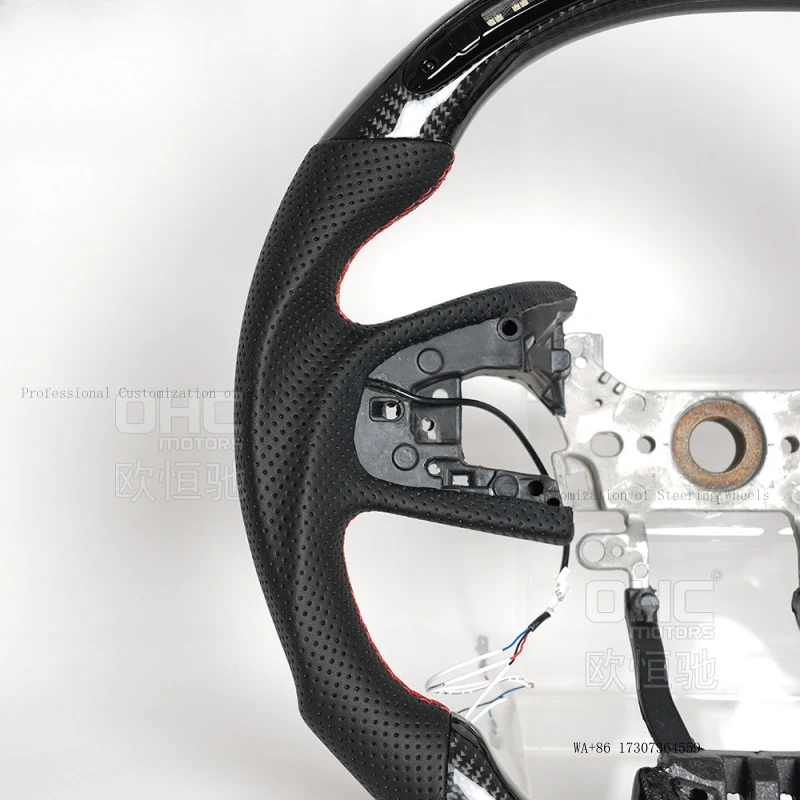 Suitable for 16-21 10th generation Civic modification and upgrade to a black LED carbon fiber racing sports car steering wheel