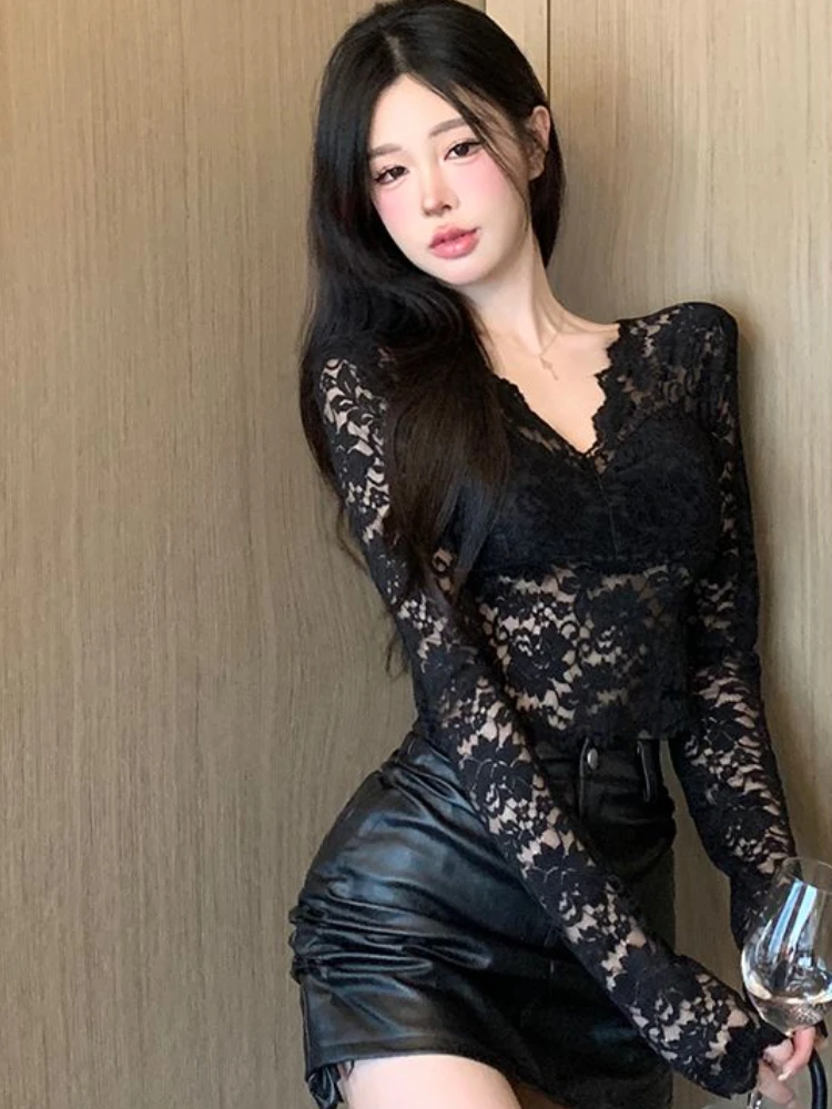 Lace Blouses Women V-neck Hotsweet Korean Style Solid All-match Princess Ladies Chic Temperament Fashion Ulzzang Classic Vintage