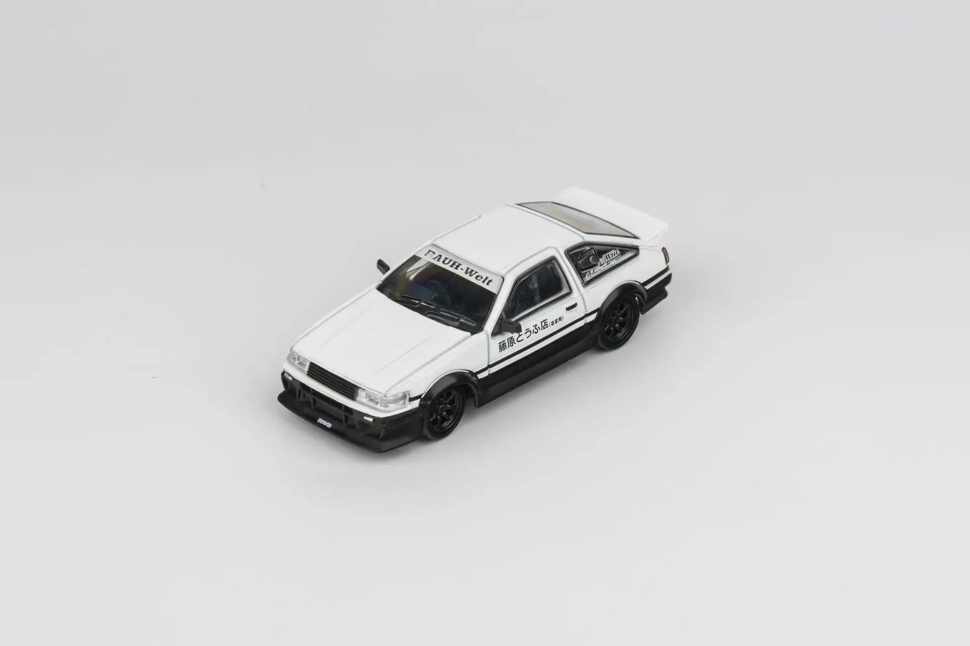 **Pre-order ** DCT 1:64 RWB AE86 Witte aangepaste versie gegoten modelauto