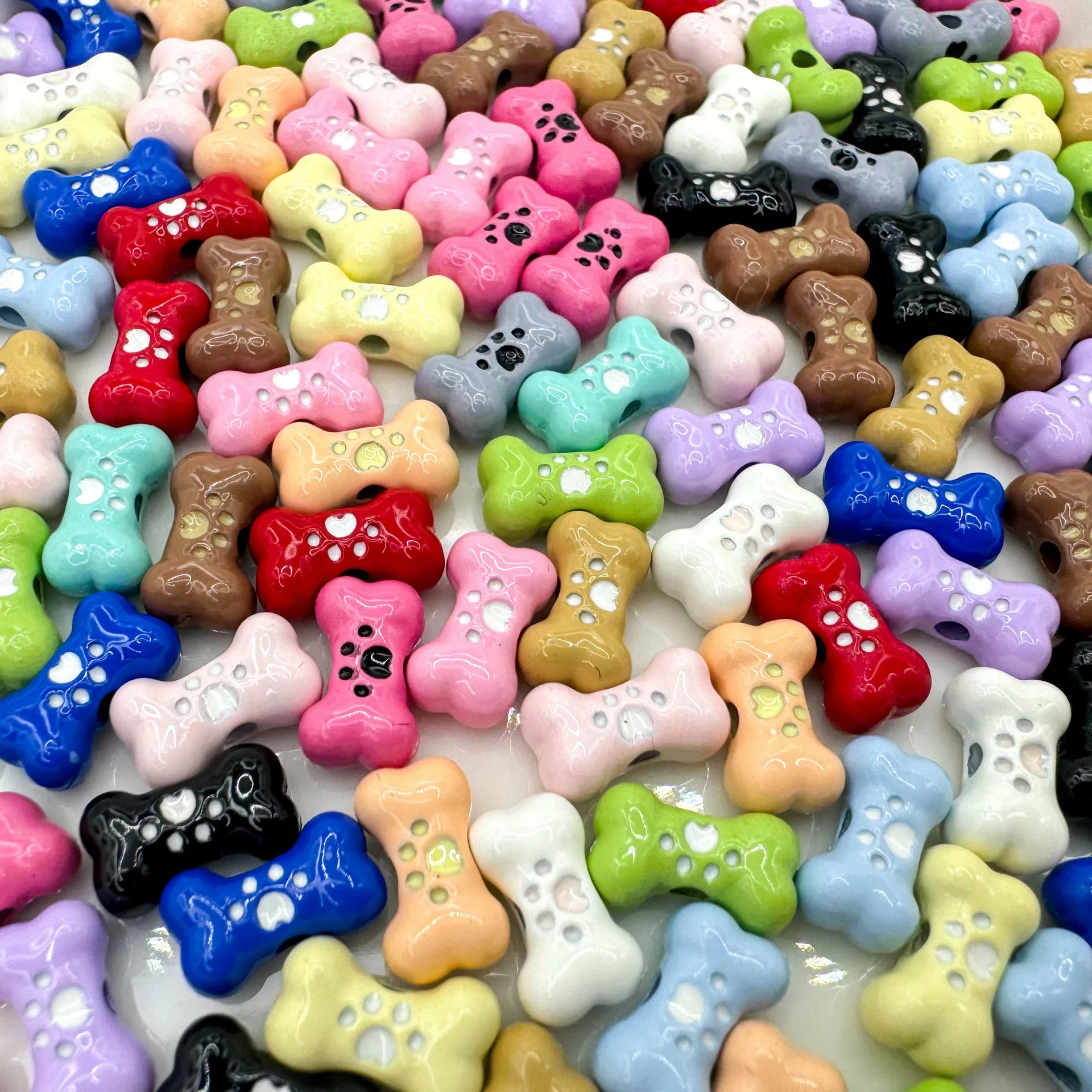 6pcs/set Cute Little Bone Beads Baked Paint Alloy Loose Spacer Beads Dog Claw for Jewelry Making DIY Accessories little bones