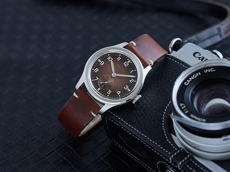 Baltany S2081 Dirty Dozen Felduhr, 39mm Retro ST1731 Mechanische Datumsuhr, Saphirglas, Leuchtend, Wasserdicht, Kleine Sekunde – Detail 9