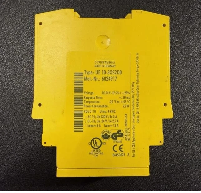 

Brand New Original Safety relay UE10-3OS2D0 two channels 6024917 Fast delivery