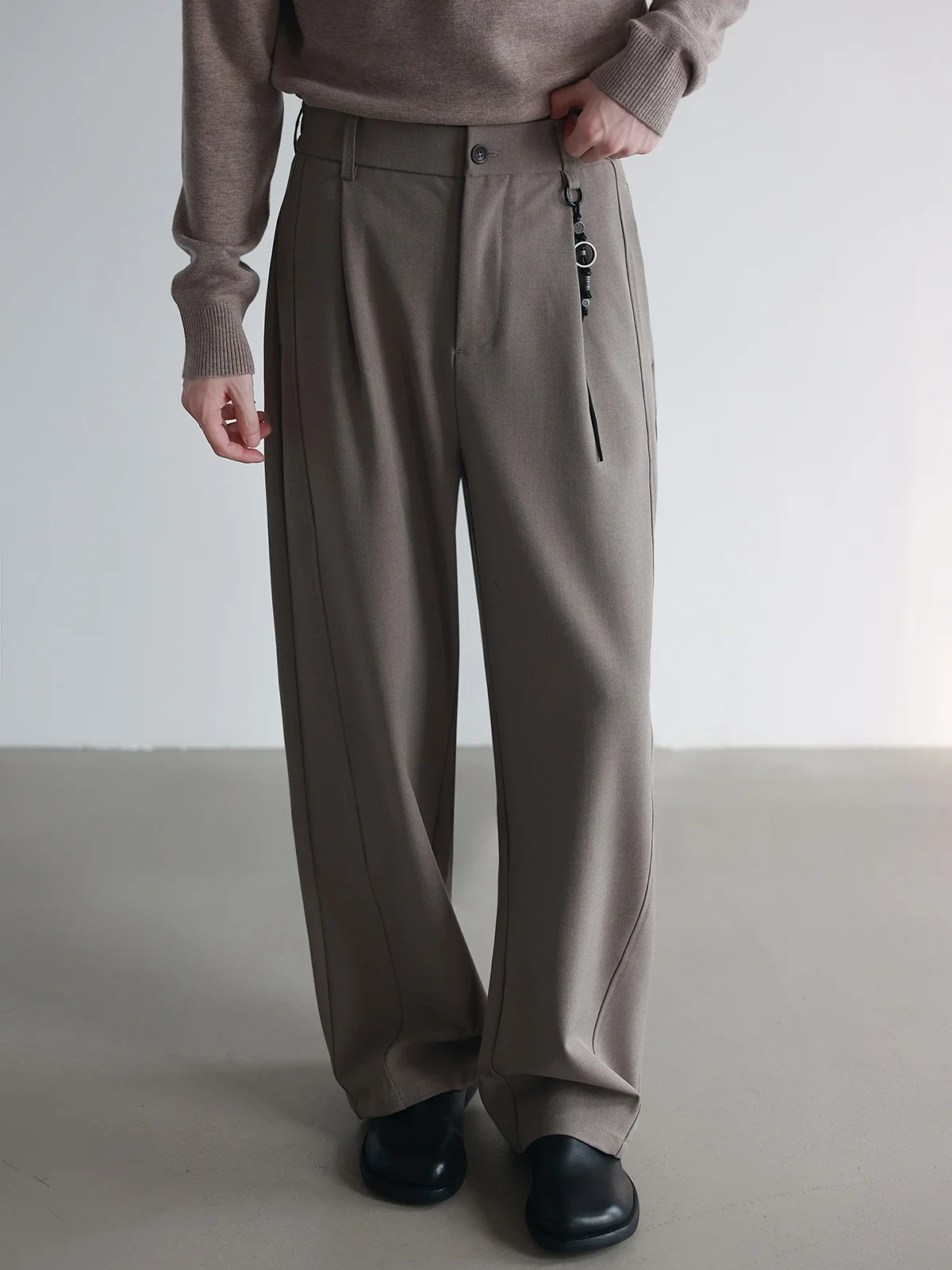 Matte Texture Men's Casual Straight Leg Suit Pants Double Pleat Loose Drapey Lightweight Versatile Polyester Blend Anti-Wrinkle