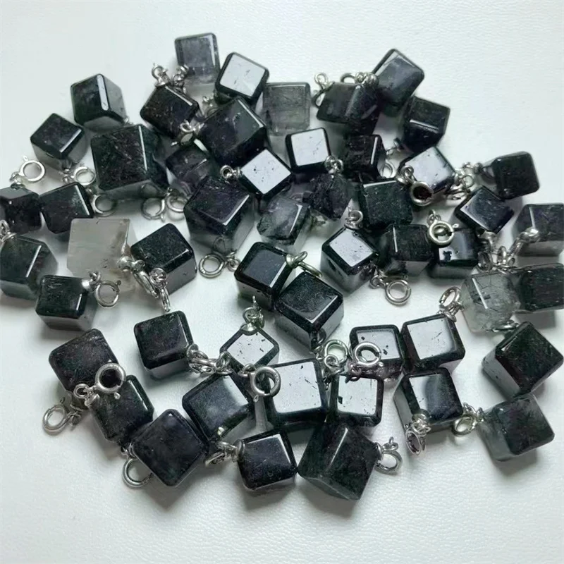 Natural Black Rutiled Quartz Cube Pendant Fashion Elegance Healing Jewelry Birthday Crystal Gift Women Mature Charm 18MM 1pcs