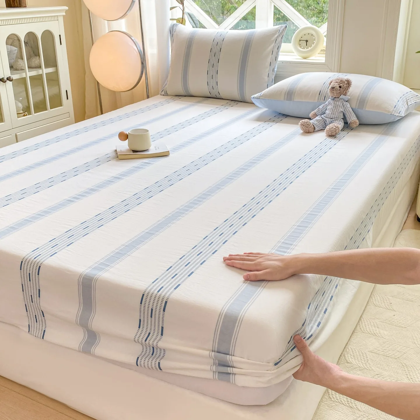 

MissDeer Double Bed Sheets Cotton Fitted Sheet Soft Breathable Mattress Cover with Elastic Bands Single/Double/King/Queen Size