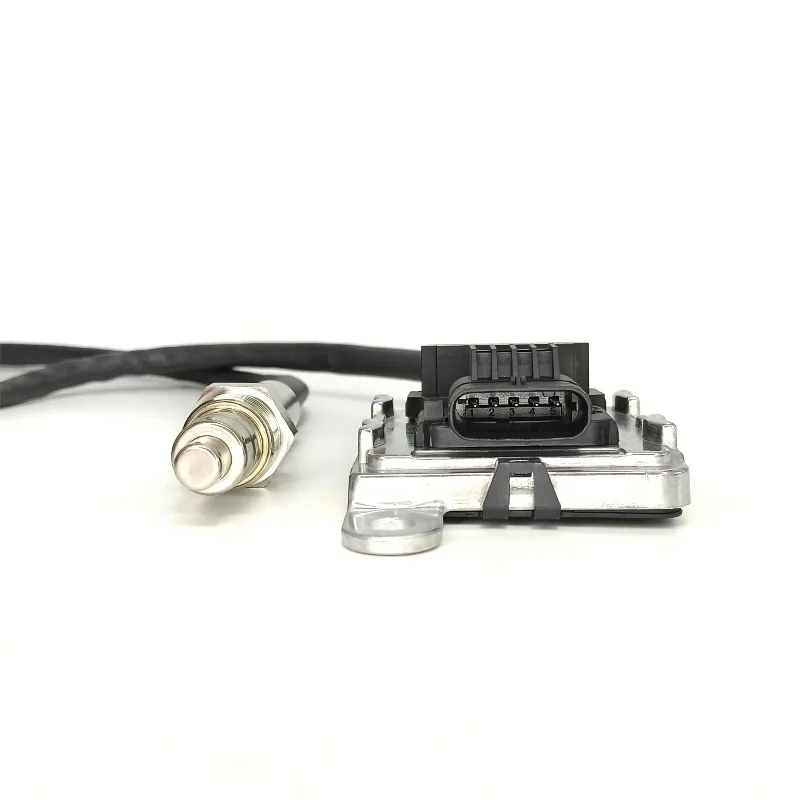 

High quality A0009055113 A3C04448500-02 Nitrogen Oxygen NOx Sensor for Mercedes-Benz SNS0945A 0009055113