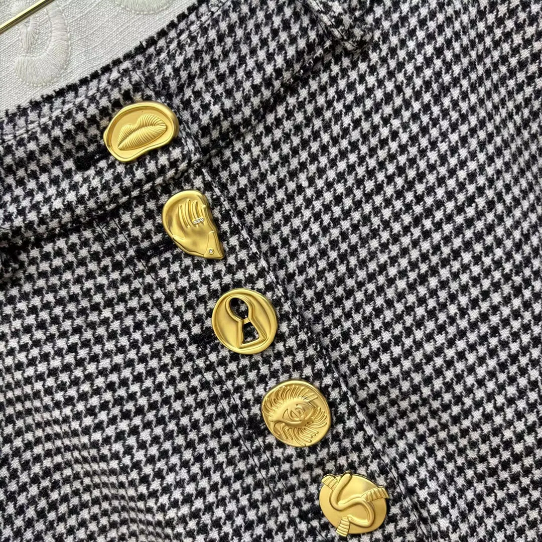 2025 New Fashion Autumn Winter Long Pants Women Novelty Gold Button High Waist Loose Casual Vintage Houndstooth Woven Trousers
