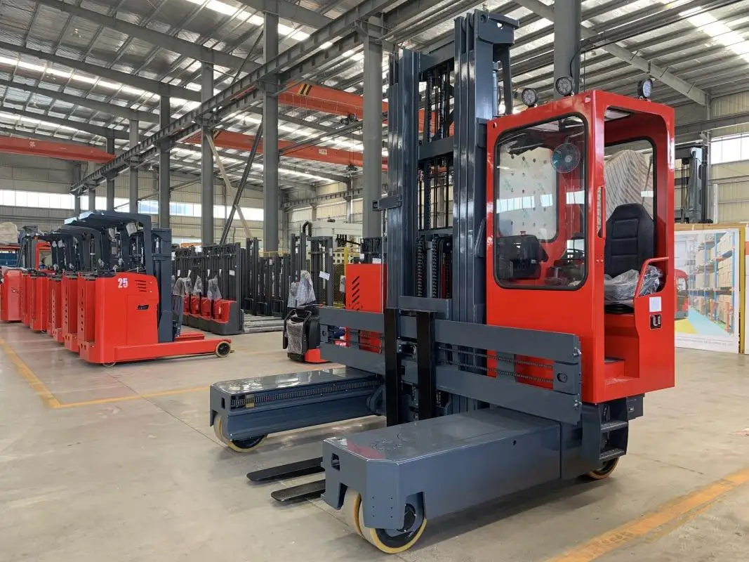 Sit-on Type 4-Way Electric Forklift Multi-directional Side Loader Assembly Hydraulic Lifting  for Aluminum Extrusion Transport