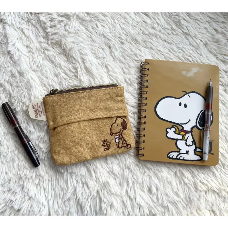 

Cute Snoopys Wallet Sanitary Napkin Storage Bag Portable Women Coin Purse Pouch for Hygiene Products Keys Cards Cosmetics Bags