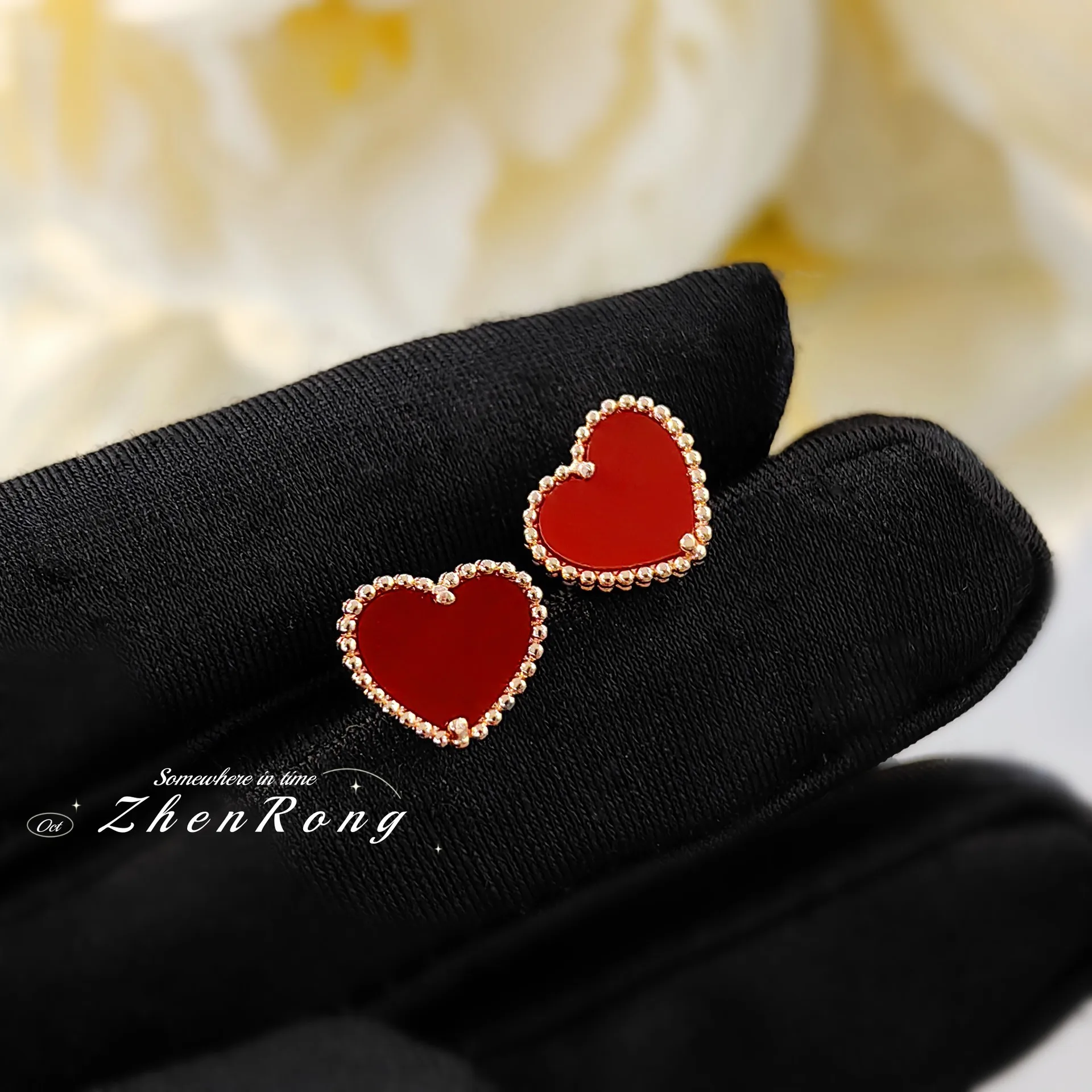 Foydjew 2024 الاتجاه الجديد الكورية الموضة الطبيعية العقيق الأحمر على شكل قلب تصميم وأقراط المرأة بسيطة الأذن اكسسوارات