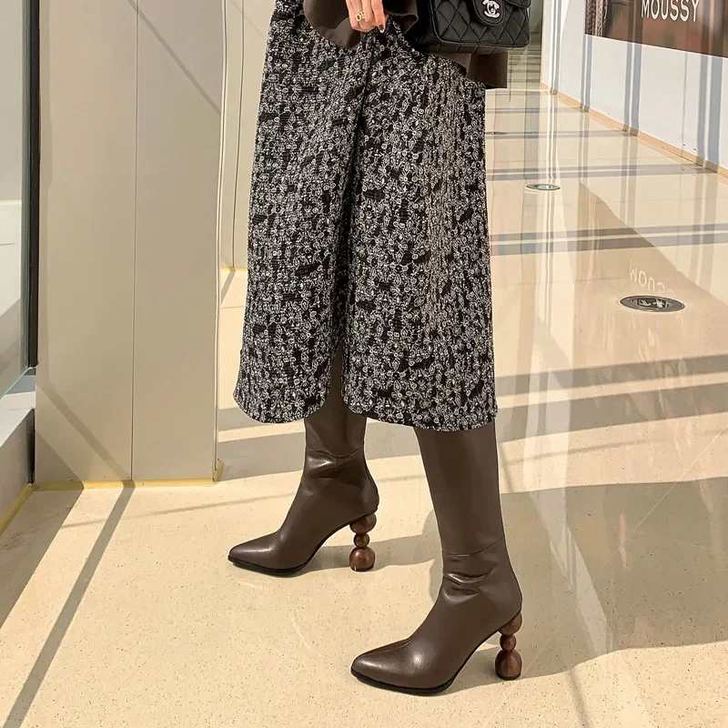 أحذية عالية السيدات الانزلاق على النمط الأوروبي أحذية مصممين كعب أنيق الشتاء منتصف العجل الأحذية أشار تو ربيع الخريف مثير الأحذية