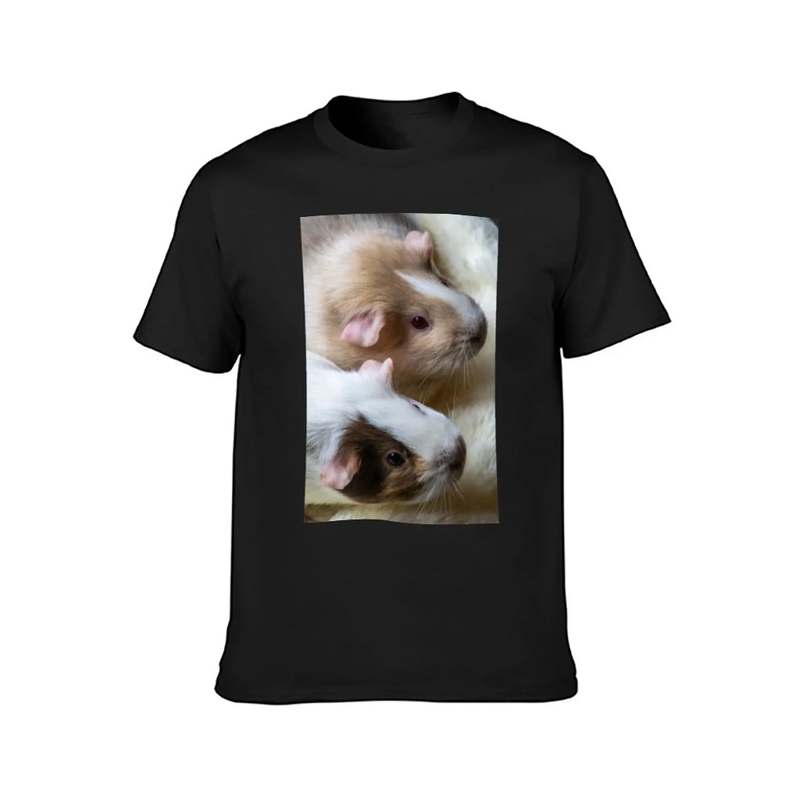 Guinea pigs up close T-Shirt korean fashion quick-drying mens clothing