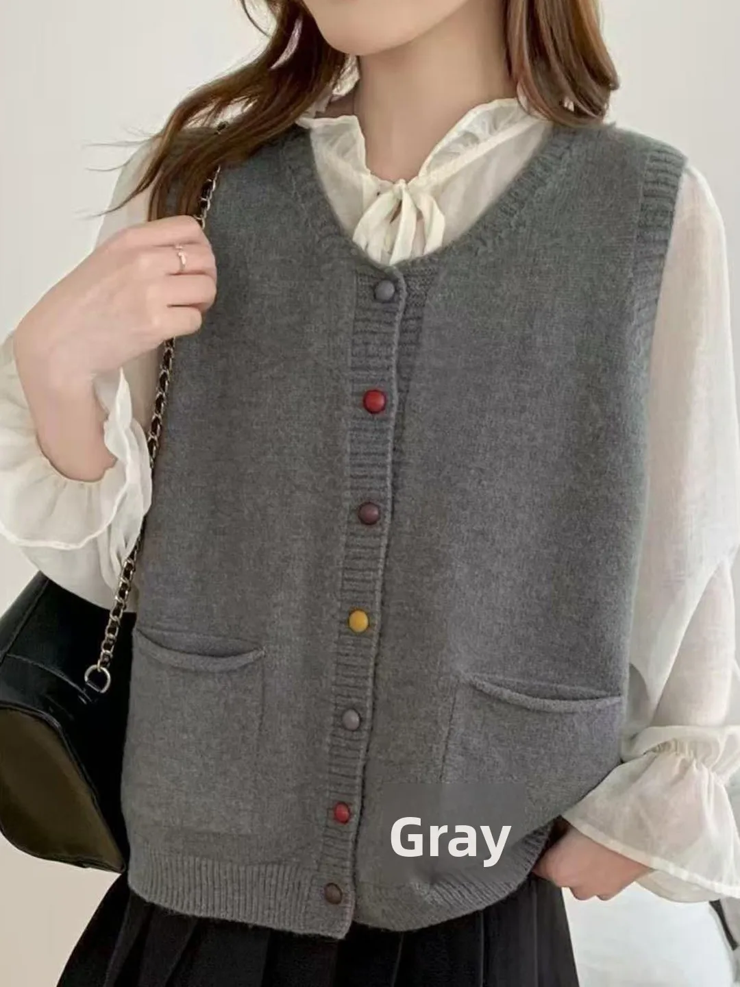 Fashionable Korean Style Knitted Cardigan Women's Vest Single Row Color Buckle Simple Top for Autumn Winter New Arrival