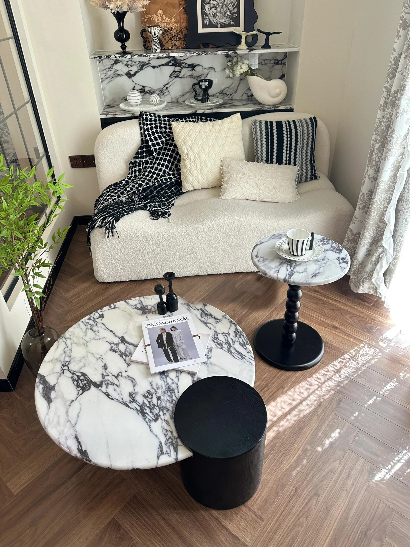 YJQ French marble coffee table rock slab living room household small apartment round light luxury modern simple
