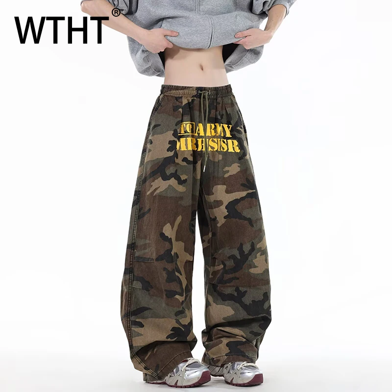 

WTHT винтажные мужские камуфляжные джинсовые брюки контрастного цвета с буквенным принтом, модные широкие джинсы с высокой талией, мужские джинсы, зима 2025 г. 2A2587