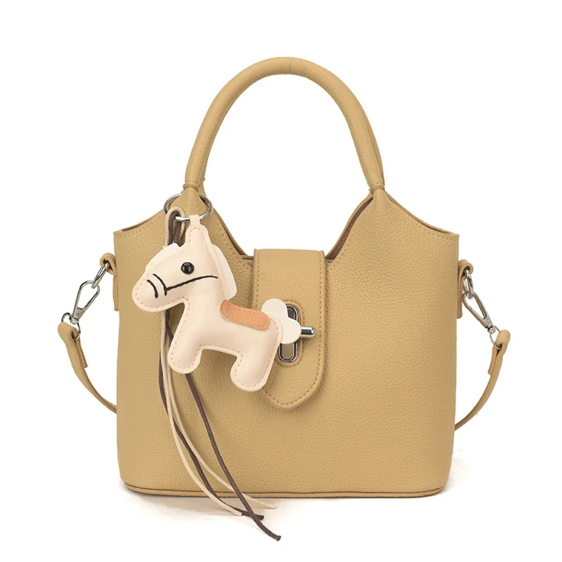 Classic Luxury Diaper Bag For Women: Elegant Leather Crossbody Bag, Minimalist Designer Vintage Tote With Large Capacity