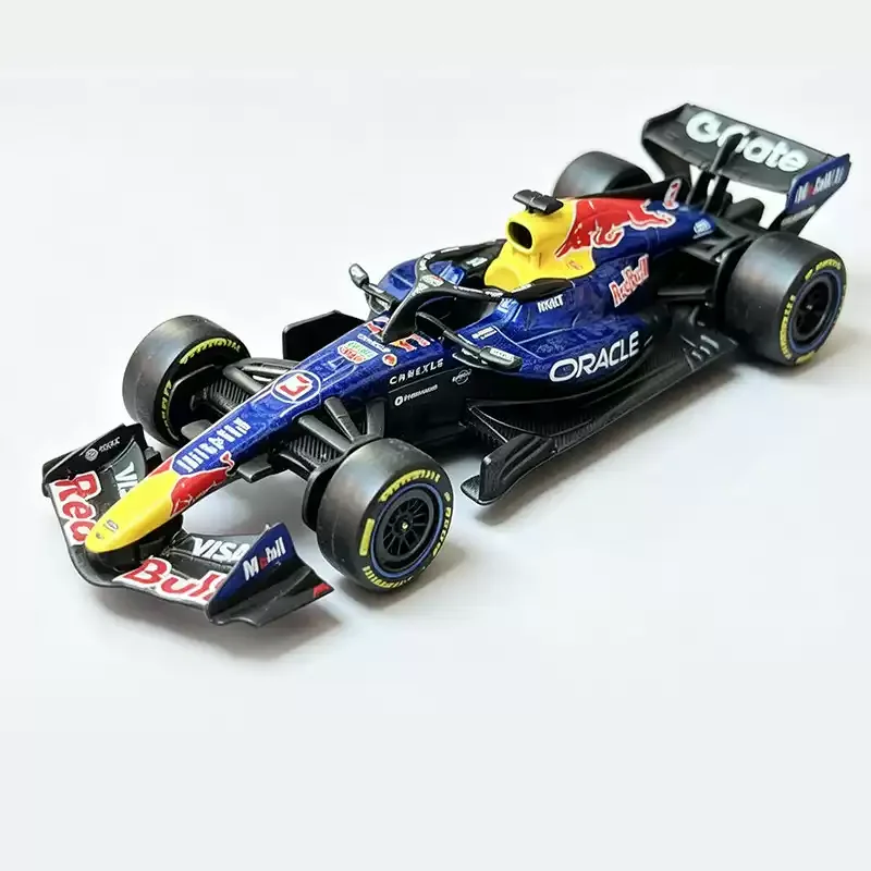 Original Burago 1:43 Red Bull RB22 F1 Model Formula Racing Car Model Alloy Simulation Collection 2026 Toy Ornament  Favorite
