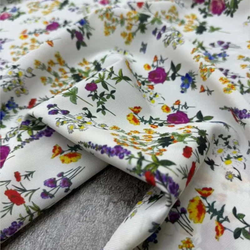 ใหม่ผ้าไหมยืดหยุ่นผ้าเครปคู่ชุดเสื้อกระโปรง