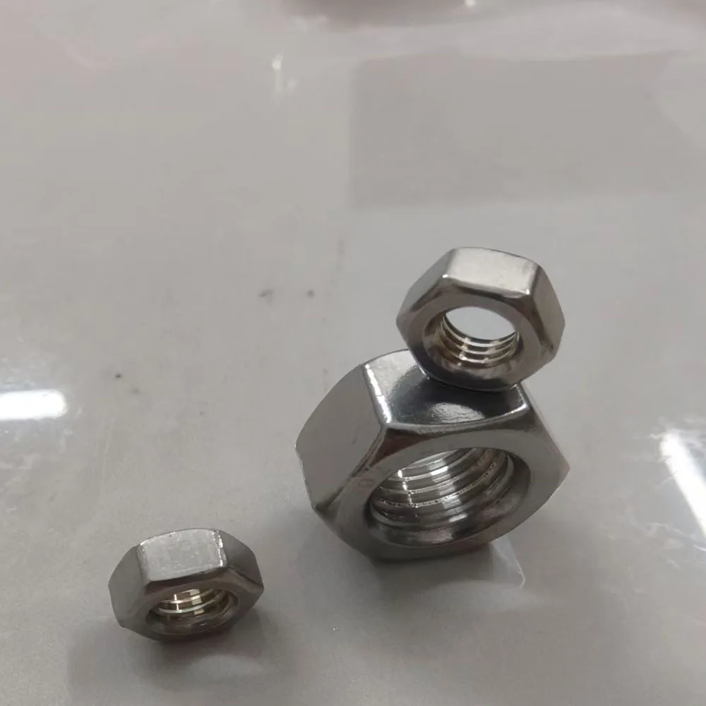 

Left Hand Thread Hexagon Nut 304 Stainless Steel Reverse Tooth Hex Nut M3 M4 M5 M6 M8 M10 M12 M14 M16 M18 M20