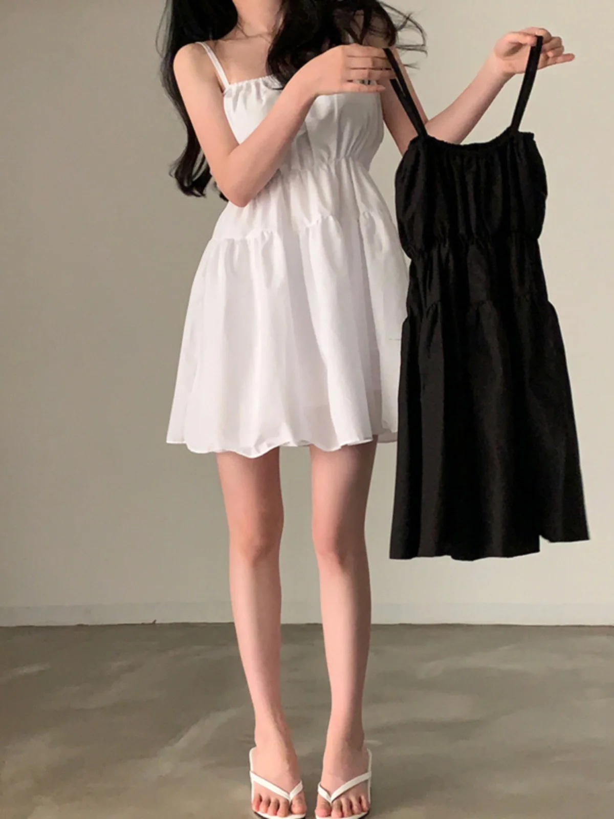 Letnia, luźna sukienka damska z szyfonu na ramiączkach, idealna na wakacje, odmładzająca, w kształcie litery A, elegancka, idealna do pracy, z kwadratowym dekoltem.