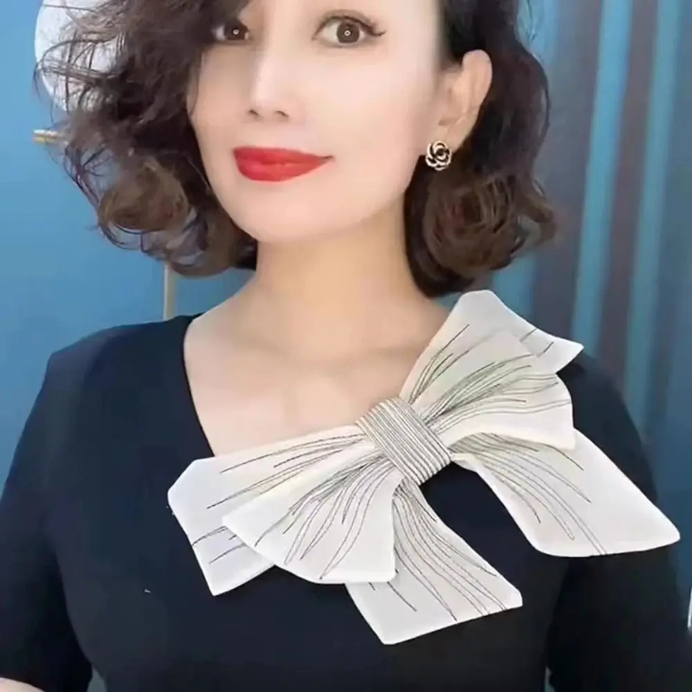 

Fashion Big Chiffon Bow Brooch Pins 24CM X 29CM Anti Glare Collar Handmade Brooch Clothing Party Clothes Accessories
