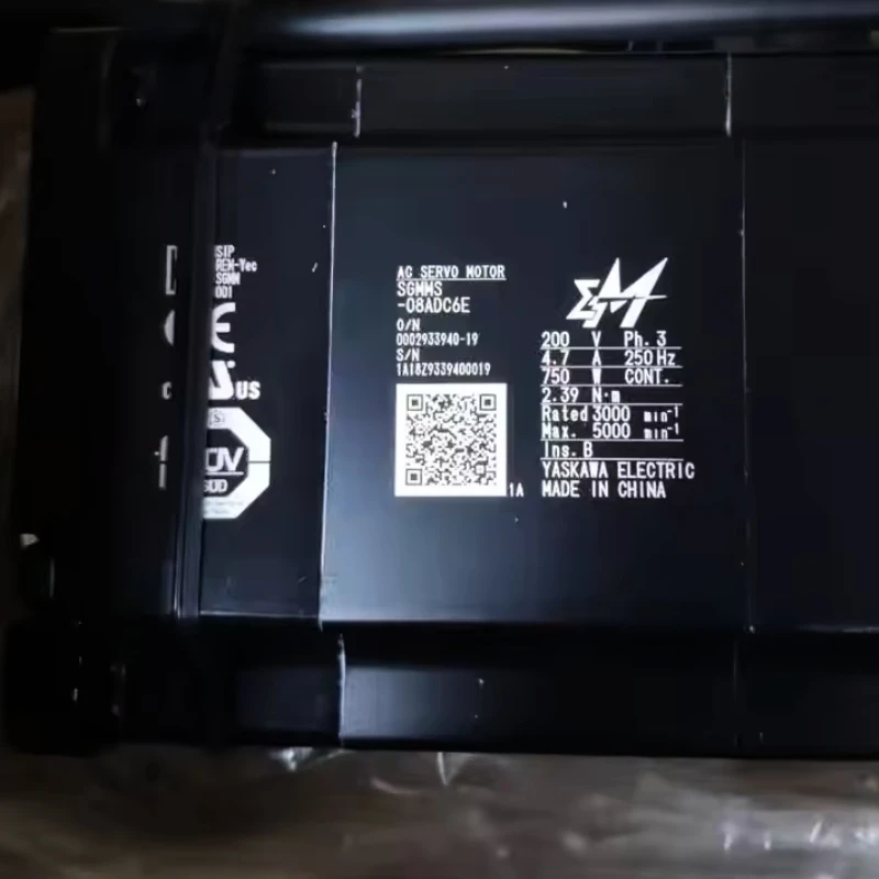 New In Box Yaskawa SGMMS-08ADC6E Servo Motor Expedited Delivery
