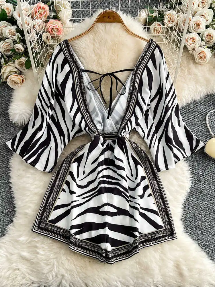 Women White Striped Jumpsuits 90s Vintage Print Shorts Playsuits Rompers Ladies Sexy V-Neck Overalls Fashion Clothes 2025 Summer