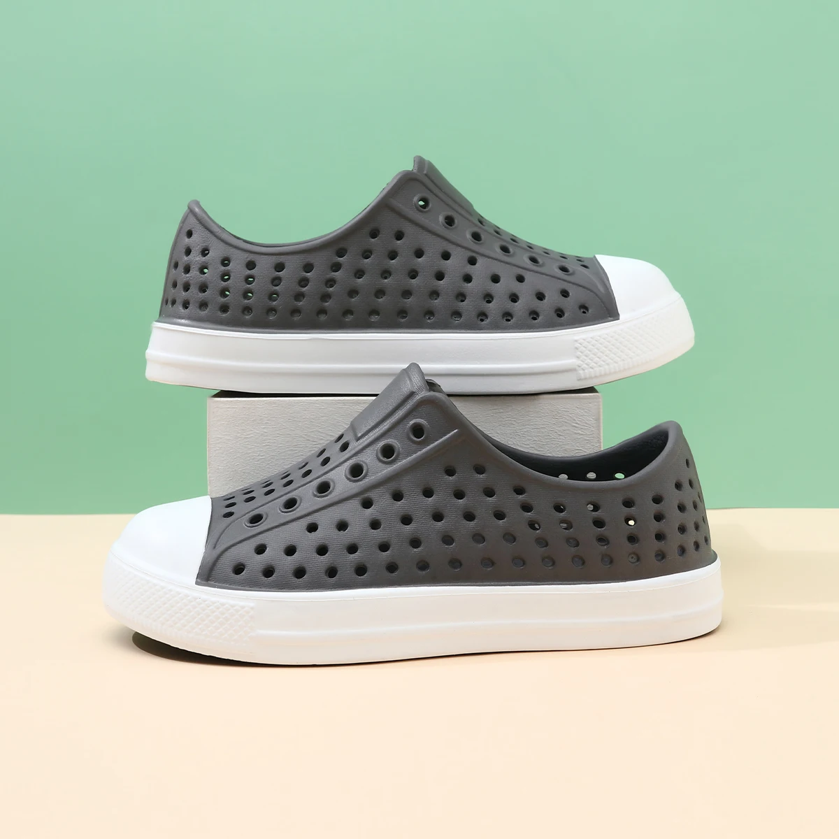 

Пара детских летних уличных шлепанцев, дышащие пляжные и песочные туфли на плоской подошве, размер 24-35, AL-680.