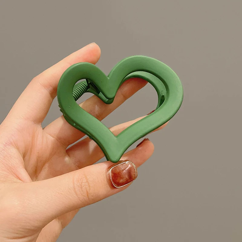 1/2/3PCS Matte Hair Clip Heart Shape Hair Claw Women Girls Crab Claw Clips Barrettes Korean Hairpin Fashion Hair Accessories